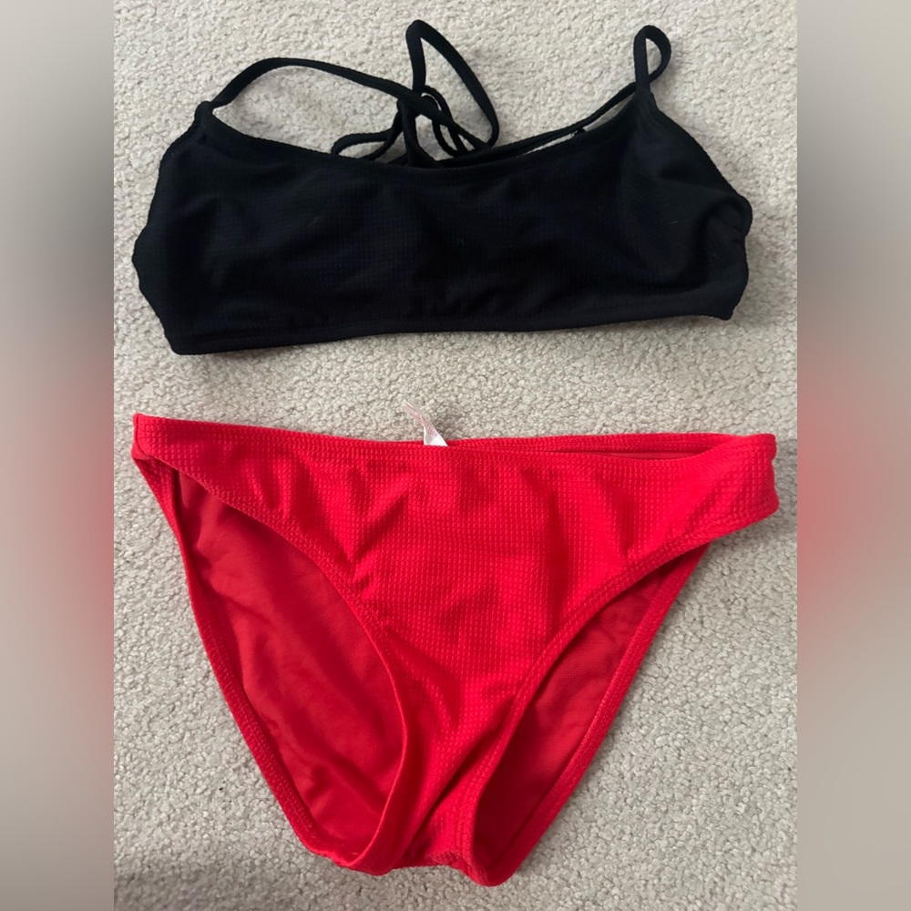 VICI Red Garment